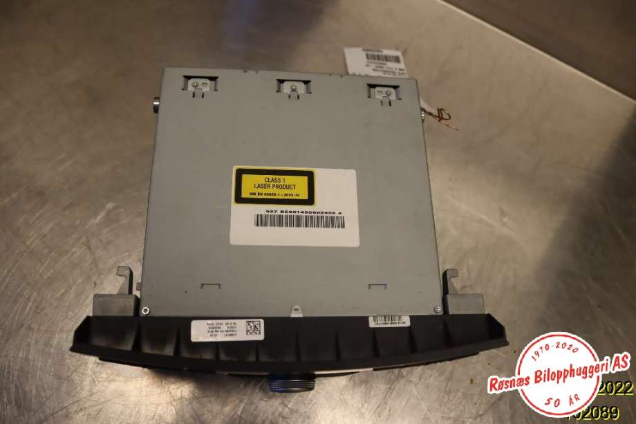 Bilstereo navigasjon til Mercedes E-Klasse 2009-2013 (Fase 1) (W212) (W212) (MERCEDES|A 212 906 56 00|)