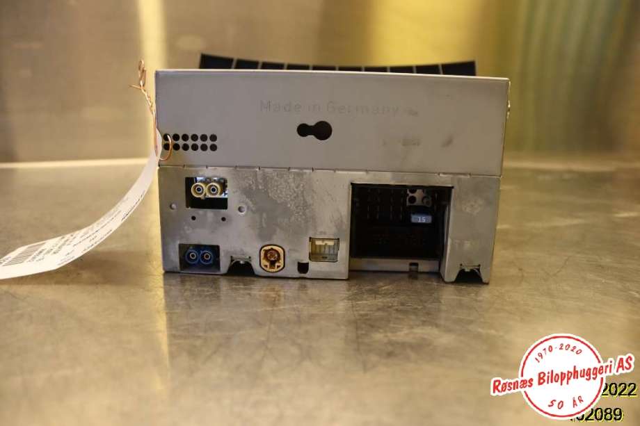 Bilstereo navigasjon til Mercedes E-Klasse 2009-2013 (Fase 1) (W212) (W212) (MERCEDES|A 212 906 56 00|)