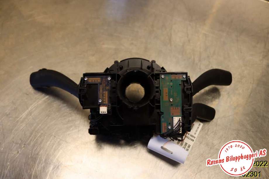 Bryter combi til Audi A4, Allroad 2009-2016 (Type I) (B8) (B8) (AUDI|8K0 953 502 BK|)