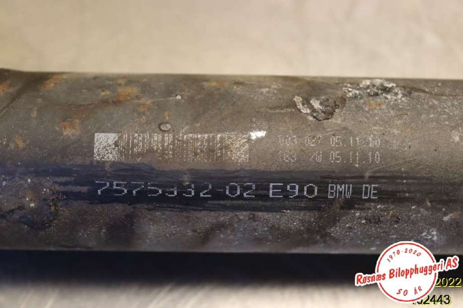 Mellomaksel til BMW 3-Serie 2005-2011 (E90/E91/E92/E93) (E90/E91/E92/E93) (BMW|26107575332|)