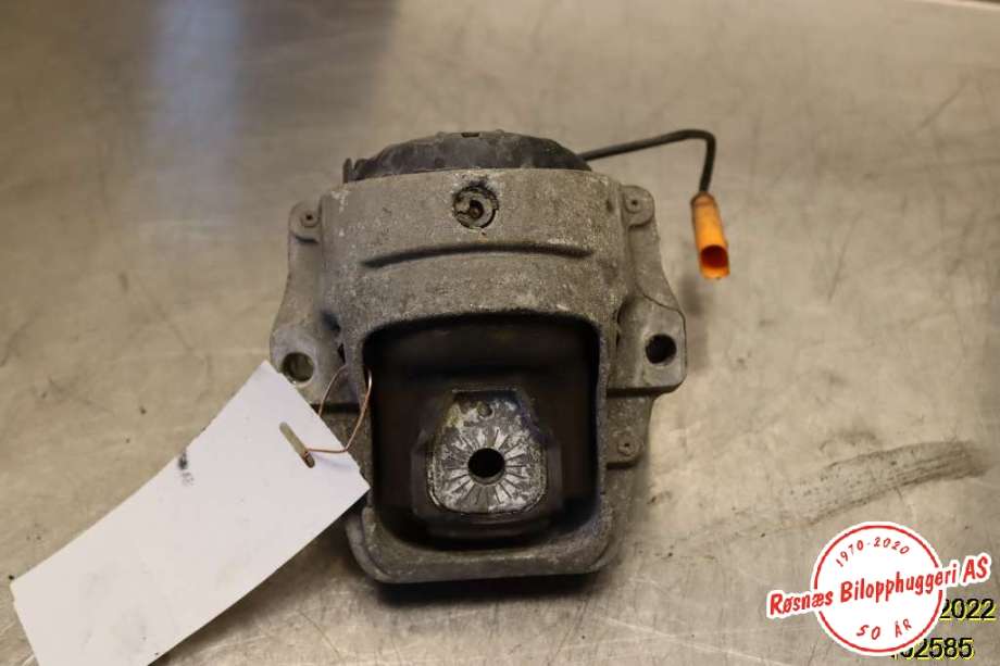 Motorfeste til Audi A4, Allroad 2009-2016 (Type I) (B8) (B8) (AUDI|)