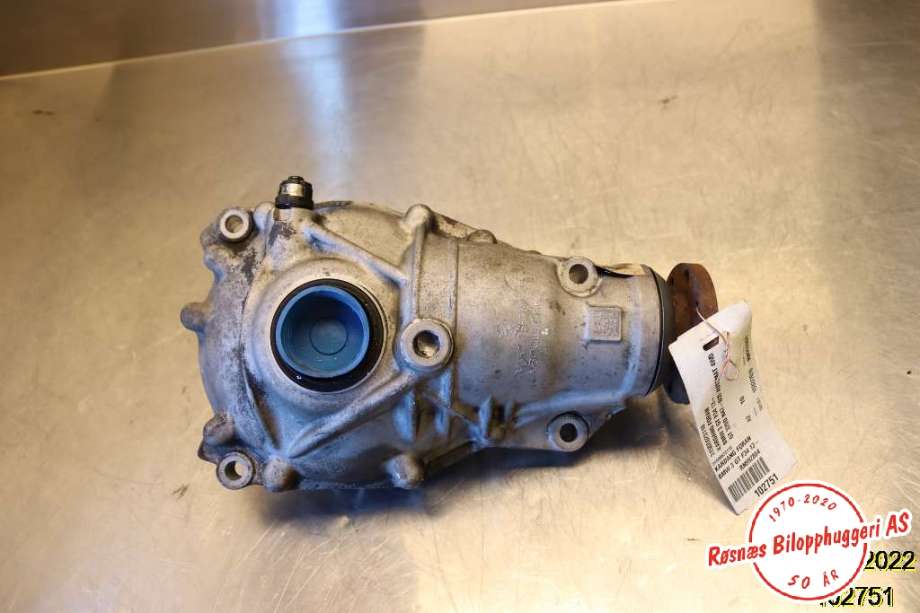 Kardang til BMW 3-Serie, 2012-2018 (F30/F31/F34) (F30/F31/F34) (BMW|31508623110)