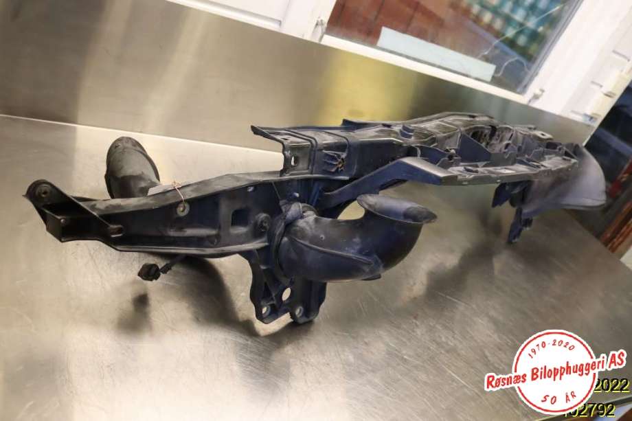 Frontplate øvre til Porsche Cayenne 2010-2017 (92A) (92A) (PORSCHE|7P5 805 594A|)