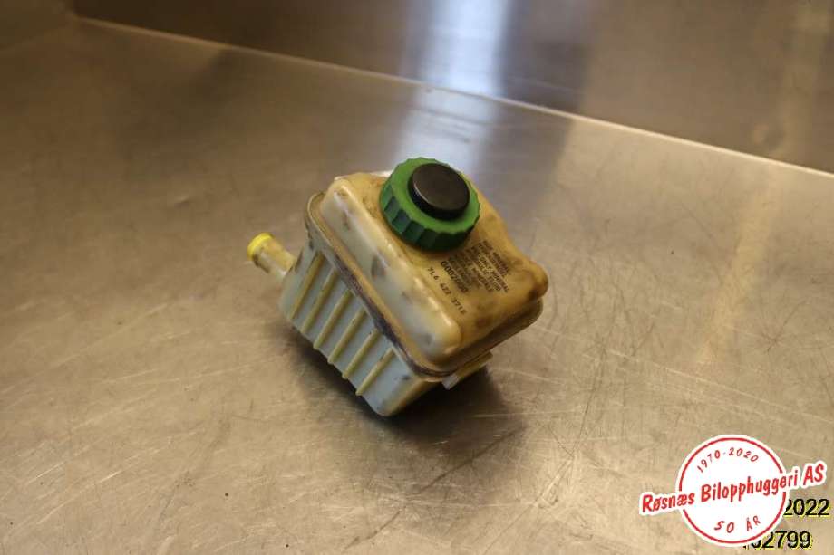 Servo oljebeholder til Porsche Cayenne 2010-2017 (92A) (92A) (PORSCHE|7L6 422 371E|)