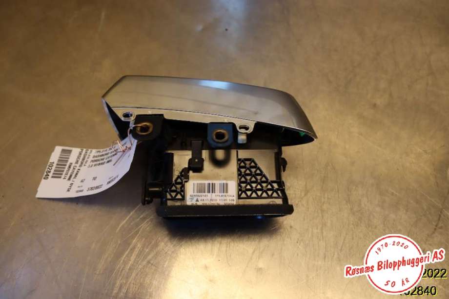 Dashbord friskluftdyse til Porsche Cayenne 2010-2017 (92A) (92A) (PORSCHE|7P5.819.704.A|)