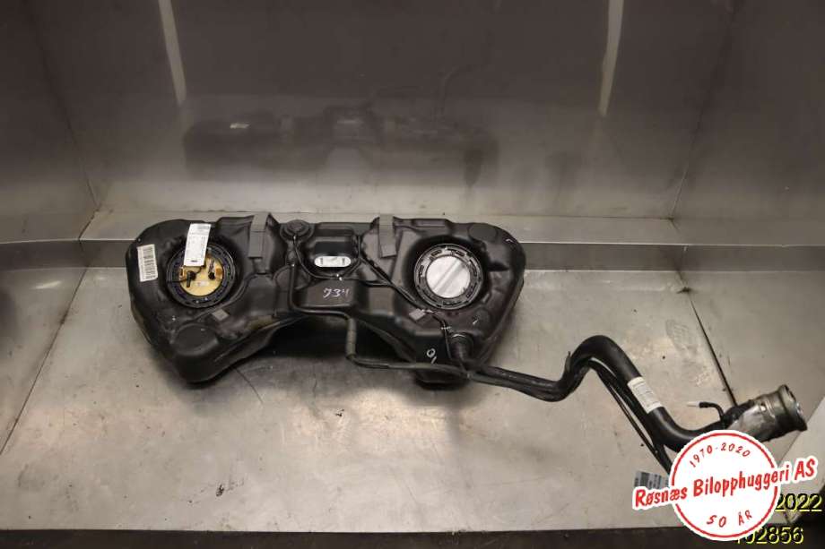 Dieseltank til Mercedes E-Klasse, 2009-2013 (Fase 1) (W212) (W212) (MERCEDES|)