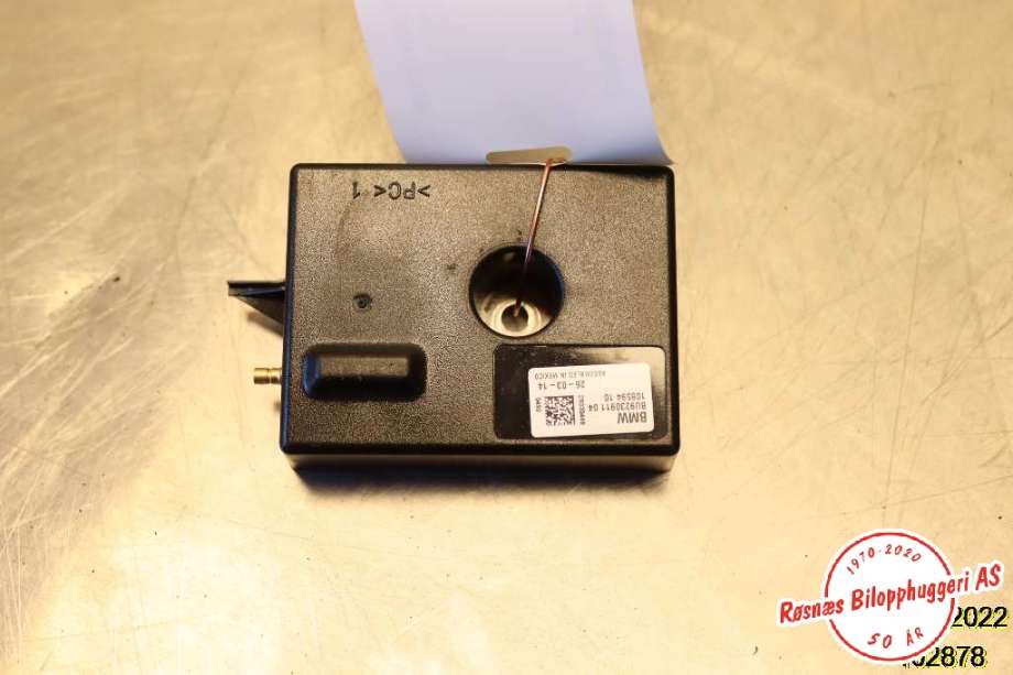 Antenne forsterker til BMW X5 2013-2018 (F15) (F15) (BMW|9230911 04|)