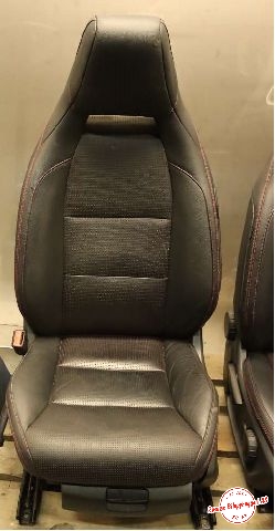 Sete foran venstre til Mercedes CLA, 2013-2019 (C117) (C117) (MERCEDES|)