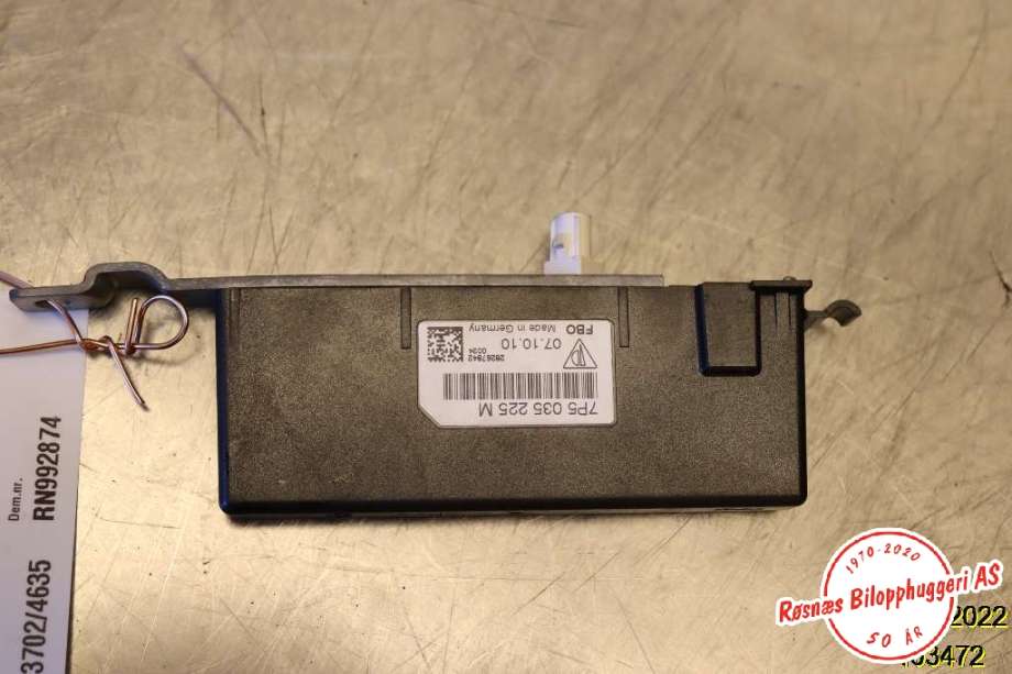 Antenne forsterker til Porsche Cayenne, 2010-2017 (92A) (92A) (PORSCHE|7P5 035 225 M)