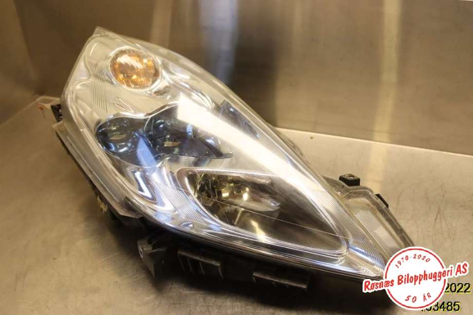 Frontlykt høyre halogen til Nissan Leaf, 2011-2017 (Type I)  (NISSAN|)