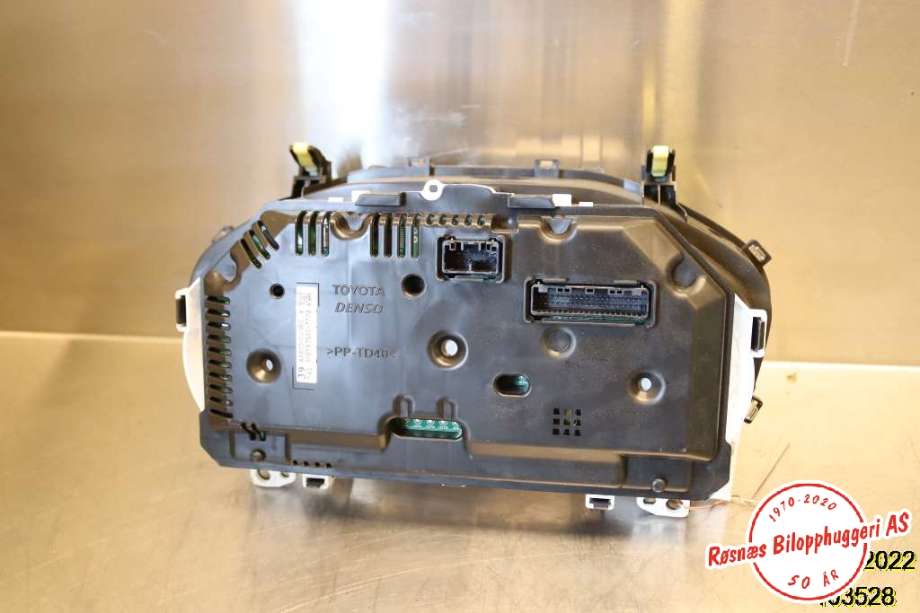 Speedometer til Toyota Yaris 2014-2020 (Type III, Fase 2)  (TOYOTA|83800-0U390|)