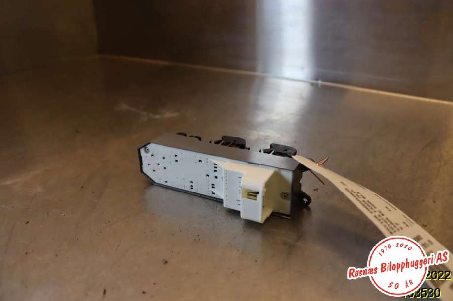 Bryter ruteheis til Toyota Yaris 2014-2020 (Type III, Fase 2)  (TOYOTA|)