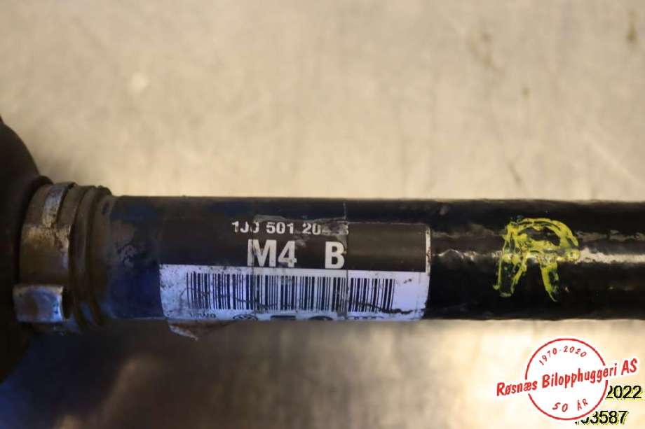Drivaksel venstre foran til Audi A3 1996-2003 (Type I) (AUDI|)