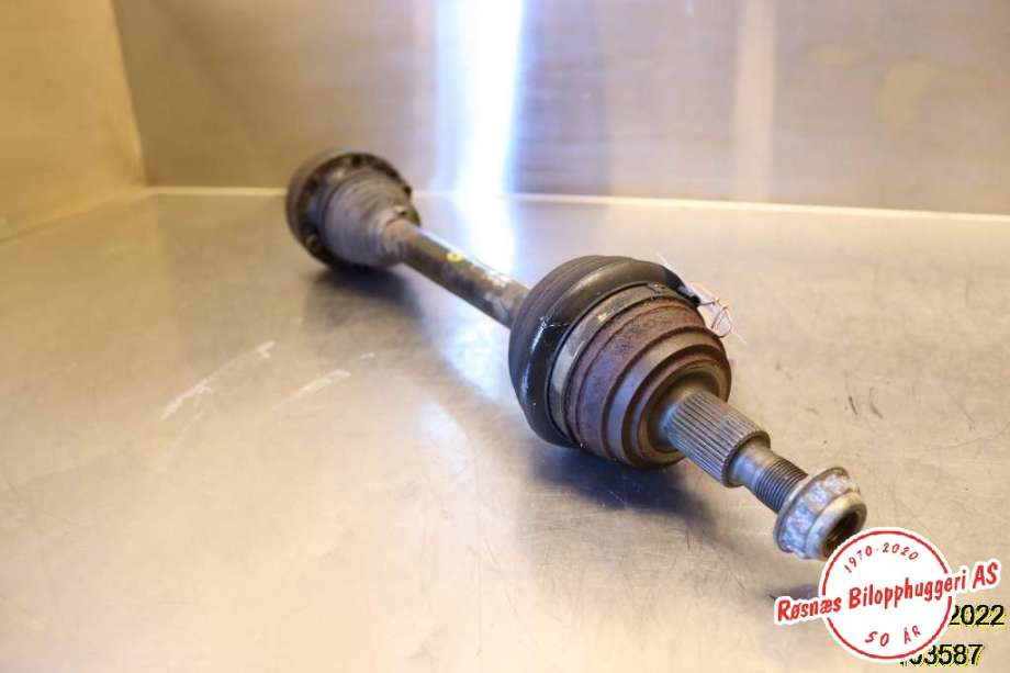 Drivaksel venstre foran til Audi A3 1996-2003 (Type I) (AUDI|)