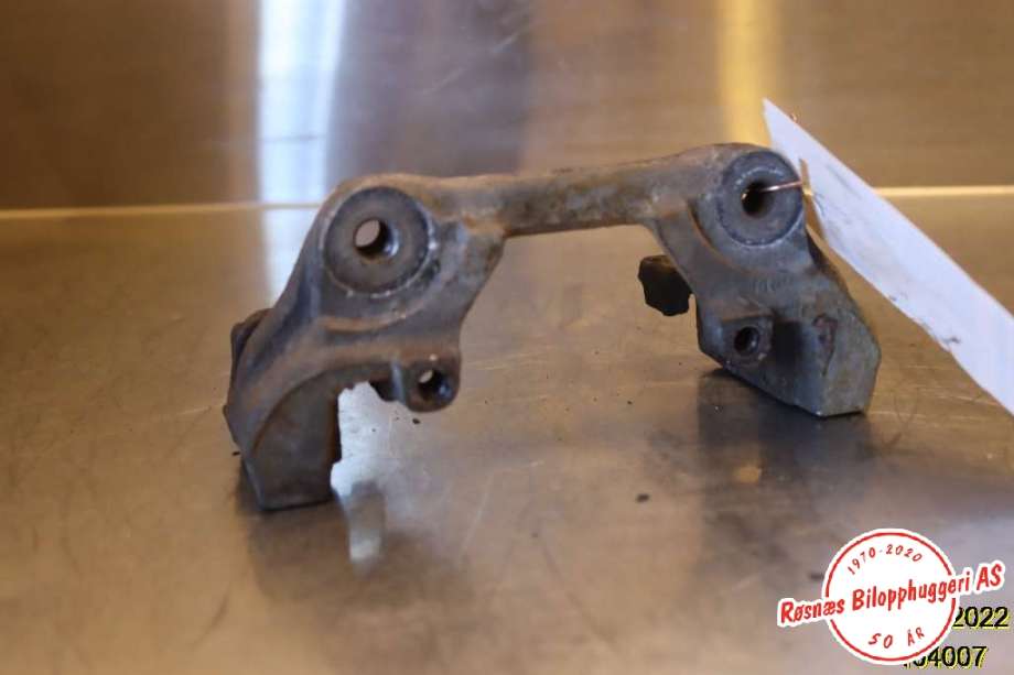 Bremsecaliper brakett til BMW 3-Serie, 2012-2018 (F30/F31/F34) (F30/F31/F34) (BMW|775926 1885)