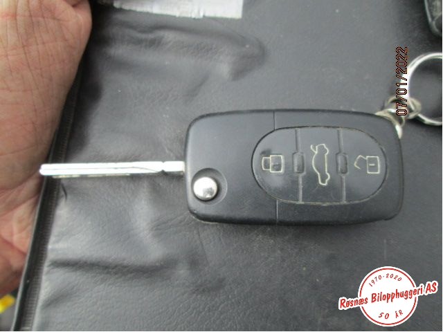 Nøkkel til Audi A6, 2001-2004 (Type II, Fase 2) (C5) (C5) (AUDI|)