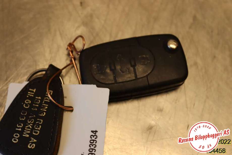 Nøkkel til Audi A6 2001-2004 (Type II, Fase 2) (C5) (C5) (AUDI|)