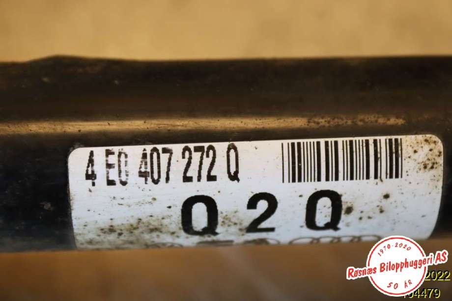 Drivaksel høyre foran til Audi A8 2003-2010 (Type II) (AUDI|4 E0 407 272 Q|)
