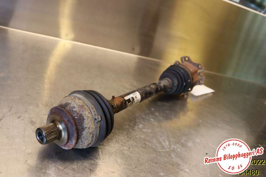 Drivaksel venstre foran til Audi A8 2003-2010 (Type II)  (AUDI|4 E0 407 271 N|)