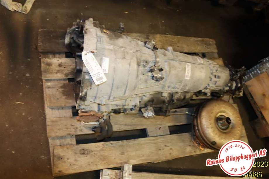 Girkasse automat til Audi A8, 2003-2010 (Type II)  (AUDI|1068322050)