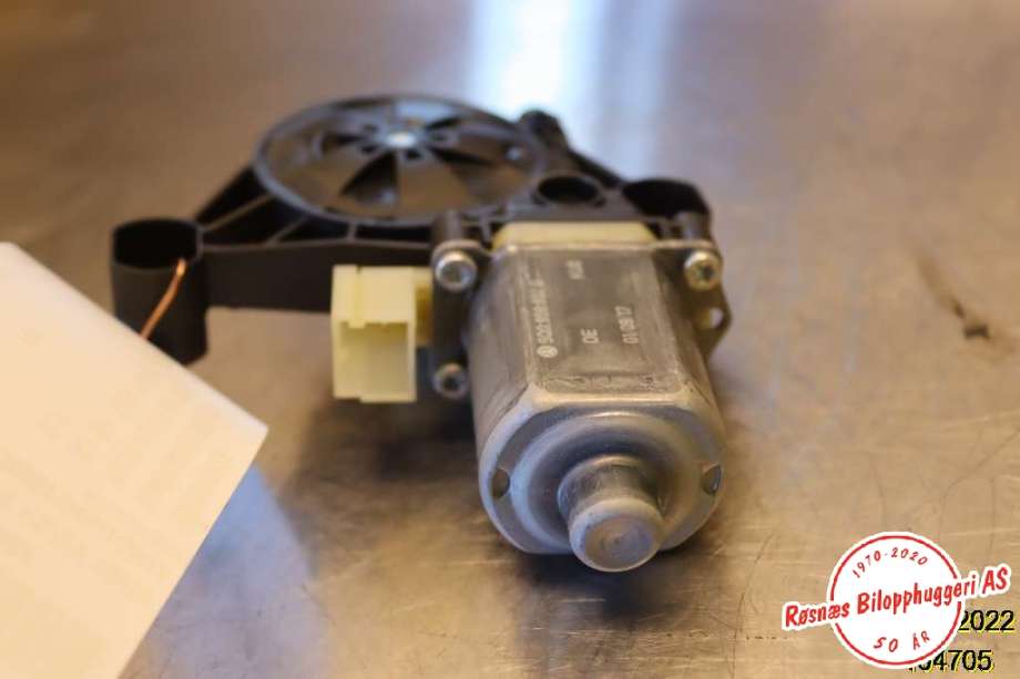 Ruteheis venstre foran til Audi A3 2016-2020 (Type III, Fase 2)  (AUDI|5Q0959802B|)