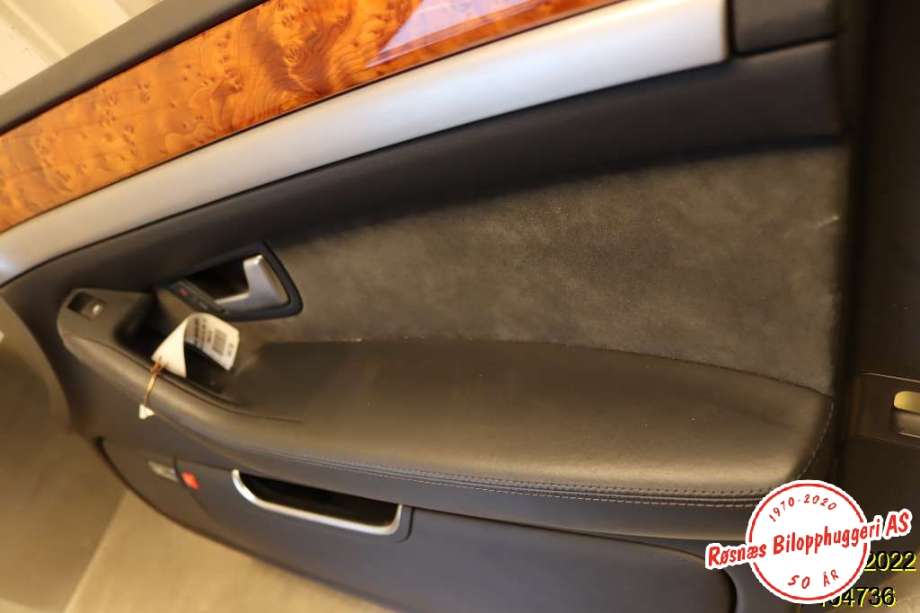 Dørtrekk høyre til Audi A8 2003-2010 (Type II)  (AUDI|4E0 868 016|)