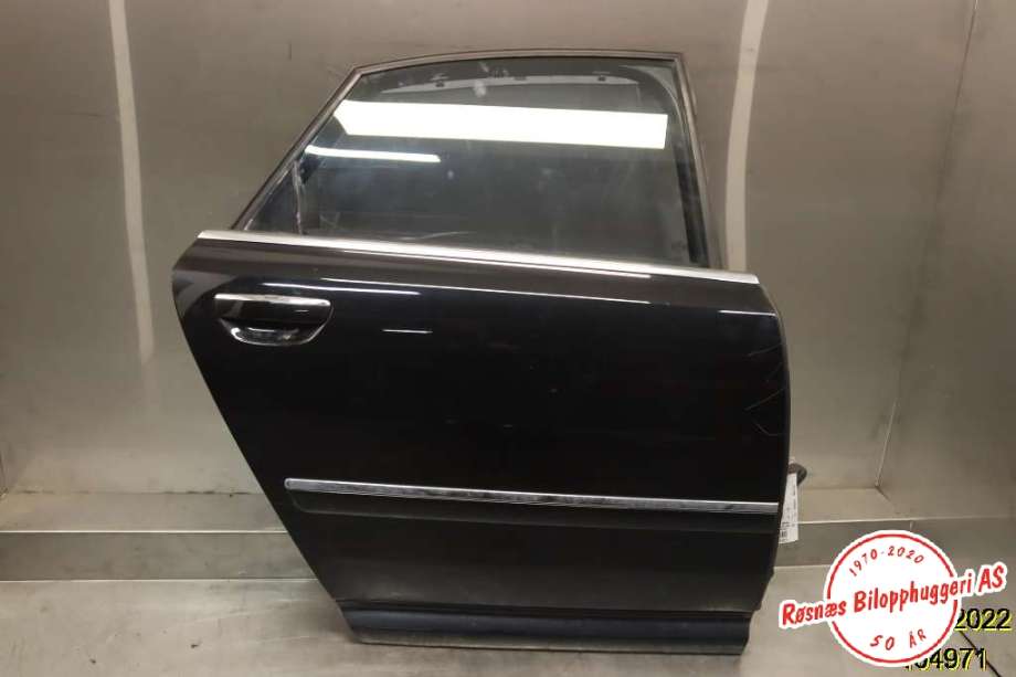 Dør høyre bak til Audi A8, 2003-2010 (Type II)  (AUDI|)