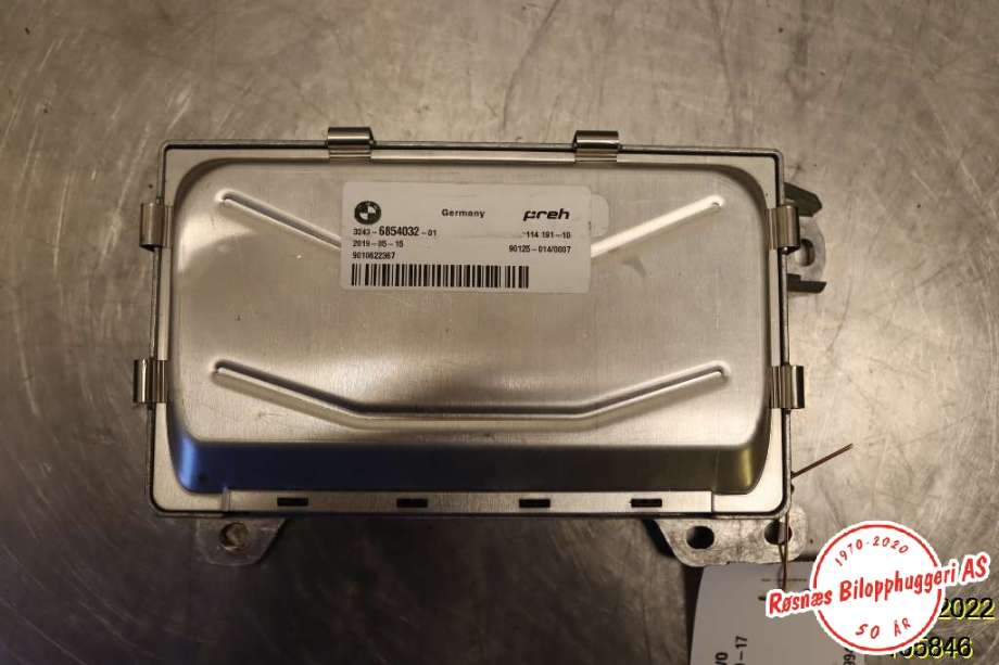 Styreenhet servo til BMW 5-Serie 2010-2017 (F10/F11) (F10/F11) (BMW|3243-6854032-01|)