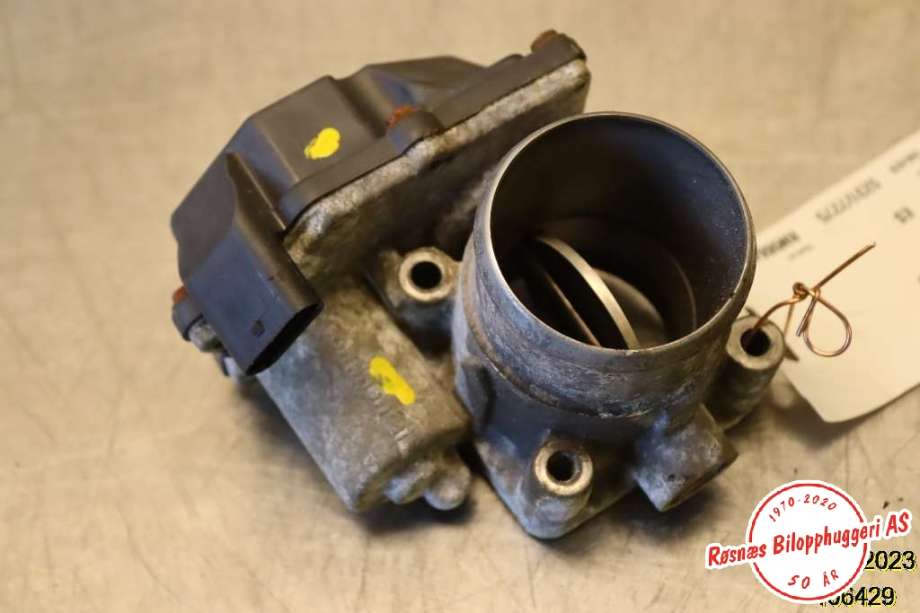 Spjeldhus til Hyundai Ix35 2010-2015  (HYUNDAI|5WY9174D|)