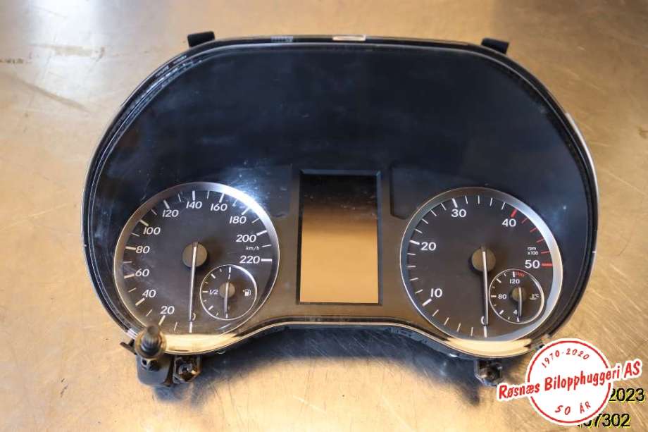 Speedometer til Mercedes Vito 2014-->> (W447) (W447) (MERCEDES|A447 900 92 07|)
