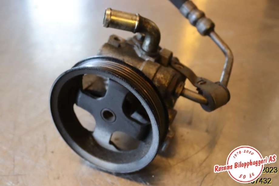 Servo pumpe mekanisk til Ford Transit Connect 2009-2013 (Type I, Fase 2) (FORD|2T14-3A696-AK|)