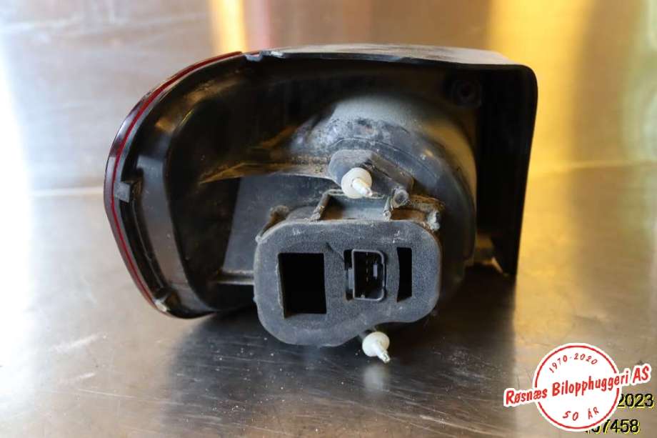 Baklykt høyre til VW Golf, Plus/Cross 2005-2009 (Fase 1) (VOLKSWAGEN|5M0 945 096 N|)