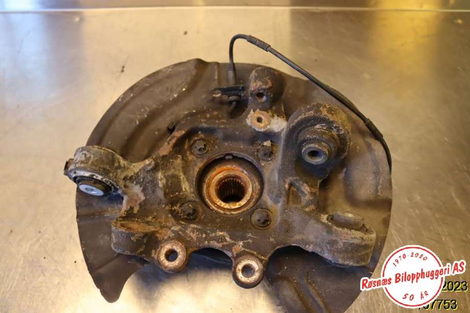 Hjulspindel venstre bak til BMW X3 2010-2017 (F25) (F25) (BMW|)