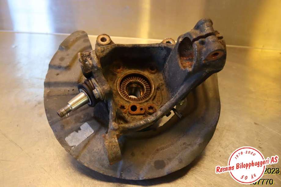 Hjulspindel venstre foran til BMW X3 2010-2017 (F25) (F25) (BMW|31 21 6 855 953|)