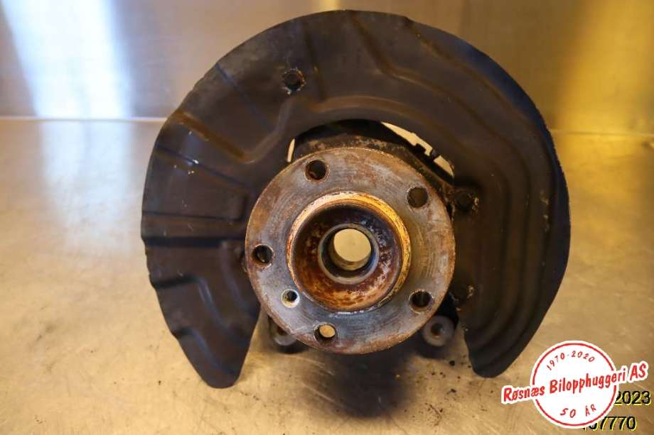 Hjulspindel venstre foran til BMW X3 2010-2017 (F25) (F25) (BMW|31 21 6 855 953|)