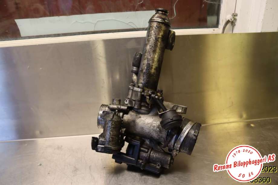 Spjeldhus til Volvo V70 2005-2007 (Type II, Fase 2)  (VOLVO|8807R|)