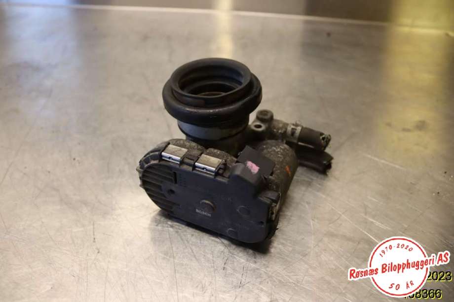 Spjeldhus til Toyota Yaris, 2006-2009 (Type II, Fase 1) (TOYOTA|22030-0Q010-A)