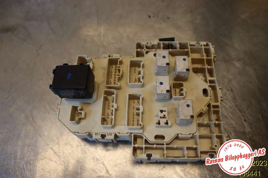 Sikringsboks til Suzuki SX4 2006-2009 (Type I, Fase 1)  (SUZUKI|36770-79J70|)