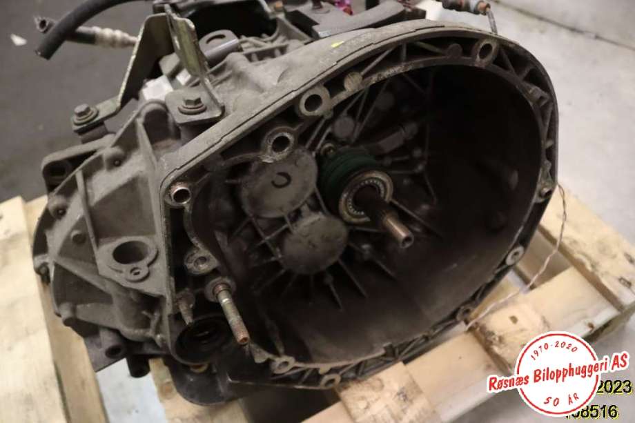 Girkasse manuell 6-trinn til Renault Trafic 2006-2014  (RENAULT|8200562333|)