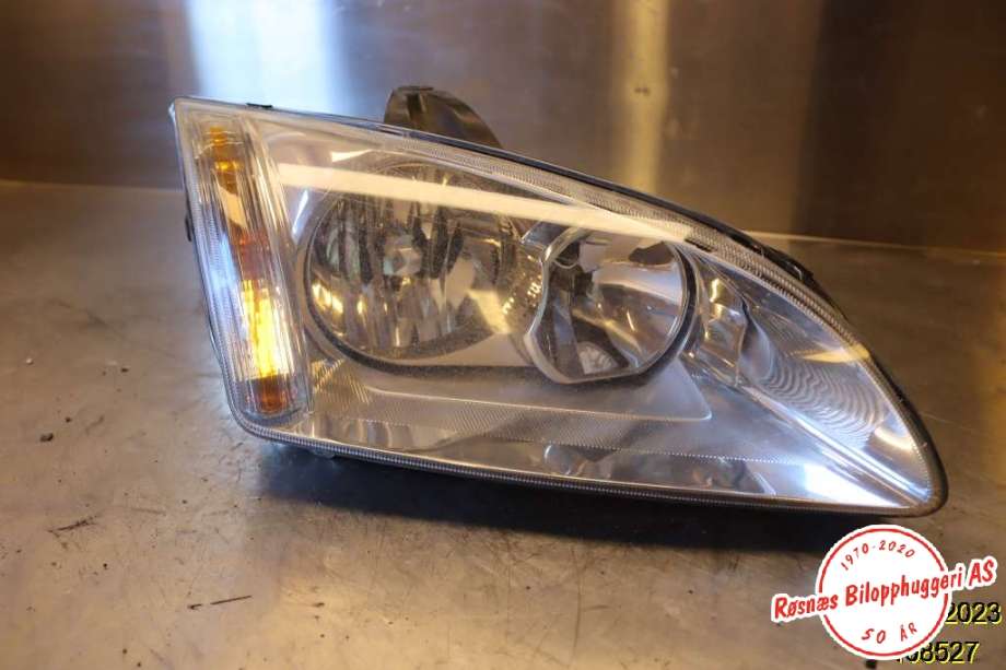 Frontlykt høyre halogen til Ford Focus, 2004-2007 (Type II, Fase 1) (FORD|4M51-13W029-AF)