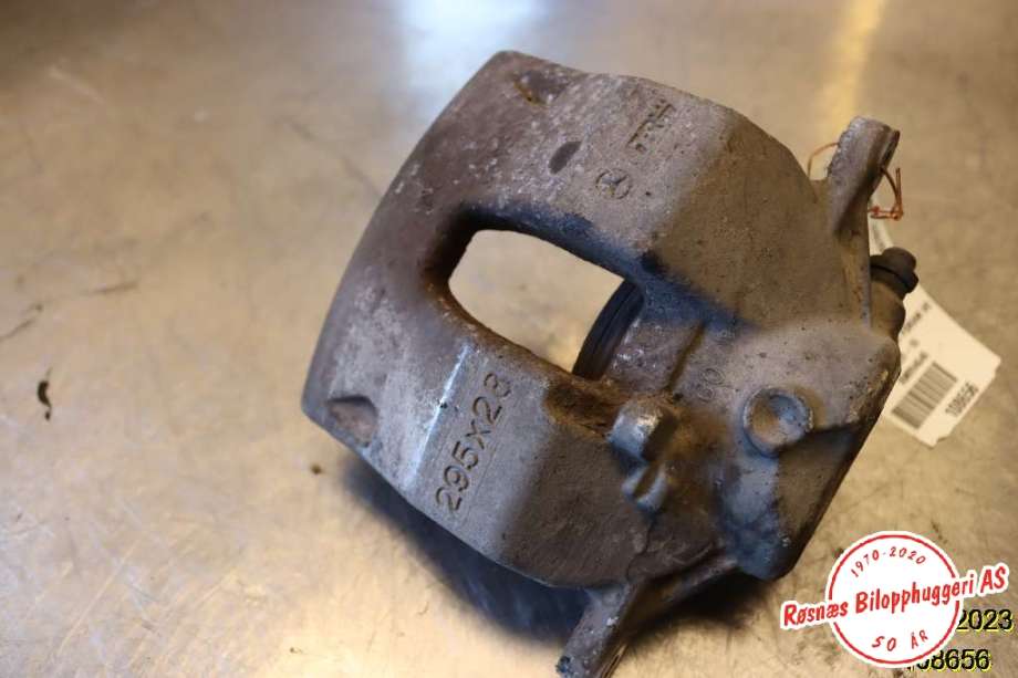 Bremsecaliper venstre foran til Mercedes E-Klasse, 2009-2013 (Fase 1) (W212) (W212) (MERCEDES|A 204 421 23 81)