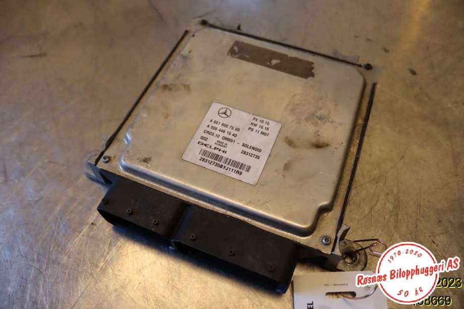 Styreenhet motor til Mercedes E-Klasse, 2009-2013 (Fase 1) (W212) (W212) (MERCEDES|A 651 900 75 00)