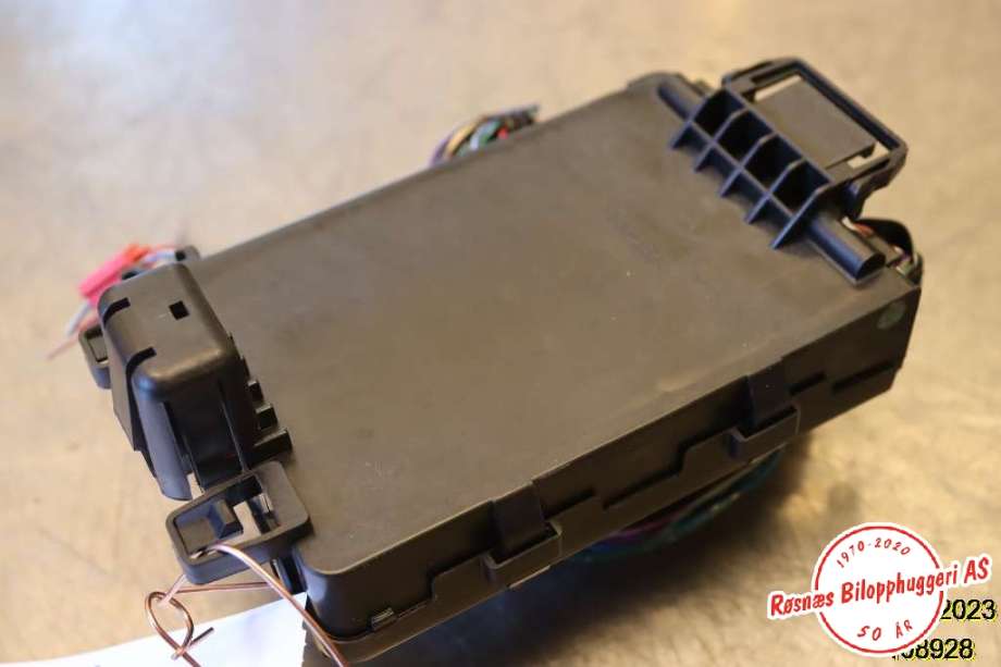 Styreenhet diverse til Mazda 6 2013-2015 (Type III, Fase 1)  (MAZDA|KD45 675Y0F|)