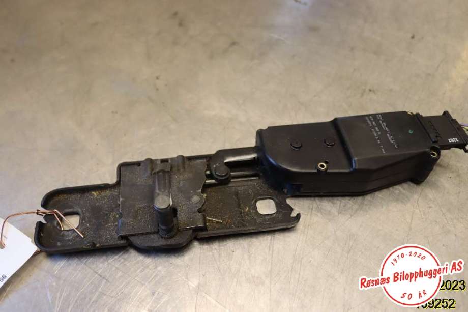 Baklukeåpner motor til Audi Q7, 2006-2010 (Type I, Fase 1) (AUDI|4F9 827 383 B)