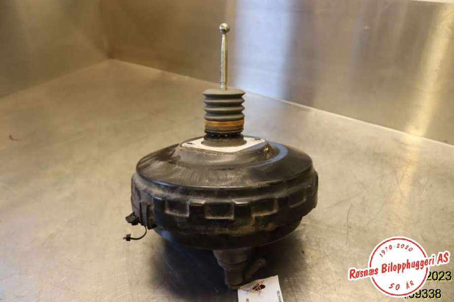 Bremsefordeler til Audi Q7, 2006-2010 (Type I, Fase 1) (AUDI|7L8 612 101 D)