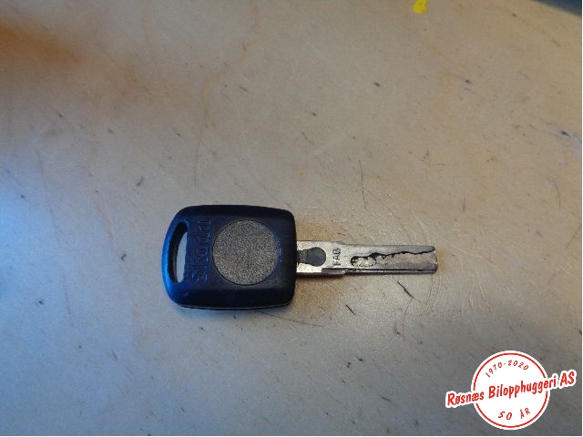 Nøkkel til Škoda Fabia 2000-2007 (Type I)  (SKODA|)