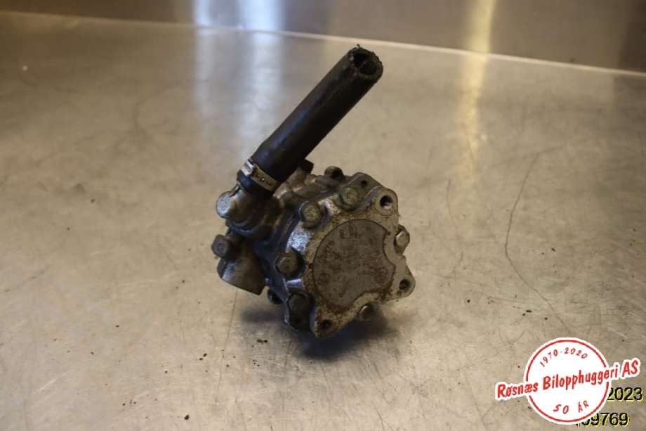 Servo pumpe mekanisk til Audi A6, 2001-2004 (Type II, Fase 2) (C5) (C5) (AUDI|4B0145155T)