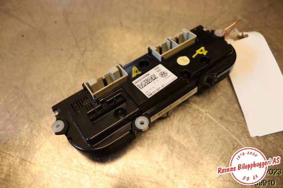 Varmeapparat betjening til VW Passat 2011-2015 (B7) (B7) (VOLKSWAGEN|)