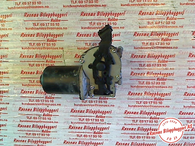 Viskermotor frontrute til Volvo V70 2005-2007 (Type II, Fase 2)  (VOLVO|09151848|404775|)