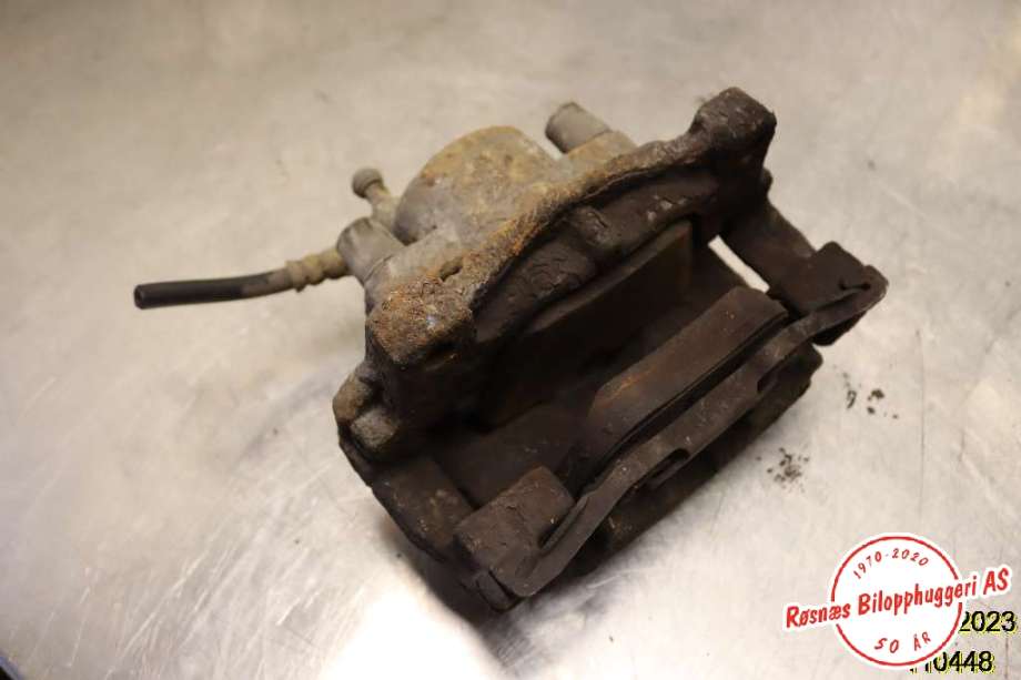 Bremsecaliper venstre foran til Volvo V70 2007-2013 (Type III, Fase 1)  (VOLVO|)